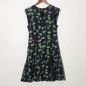 Charlotte Brody Cap Sleeve Fit & Flare Style Floral Dress size Medium